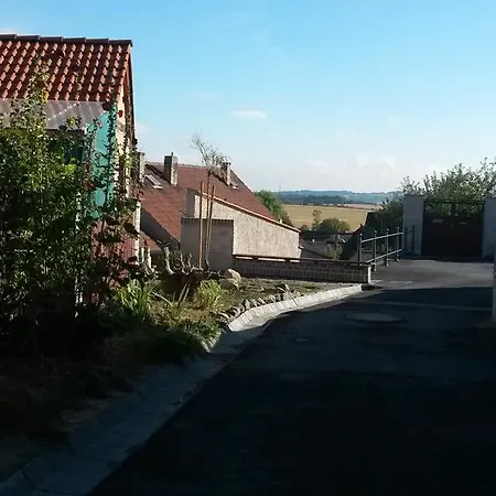 Relax Apartmán Buštěhrad * Bustehrad